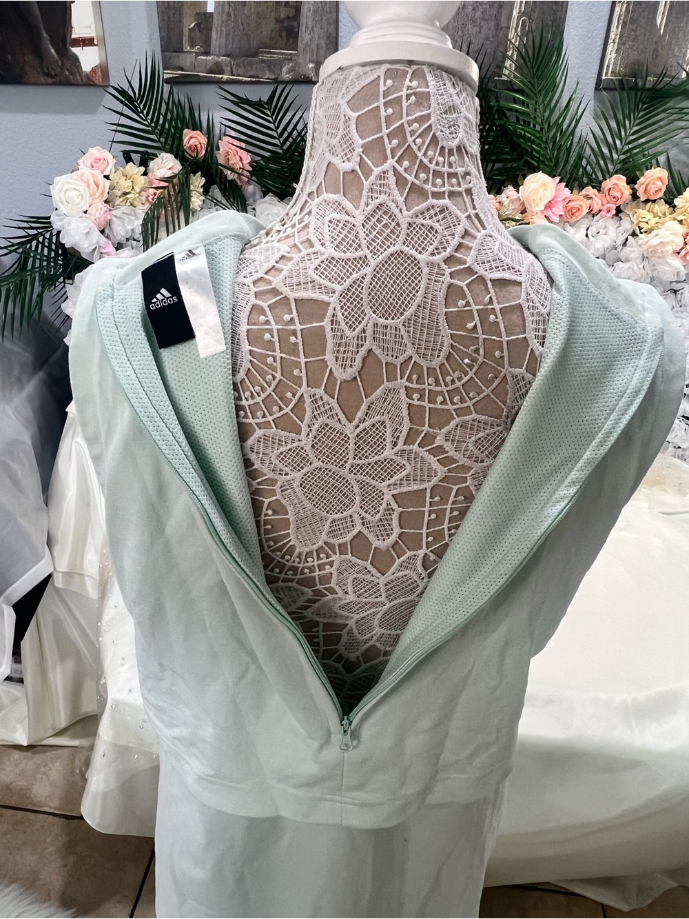 adidas Women’s Mint Cropped dress - Picture 9 of 11